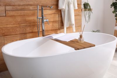 Compact Bathtub